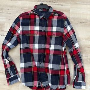 American Eagle Red White and Blue Button Up Flannel